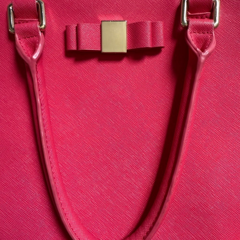 Danier Pink Tote Bag with Structured Design and Saffiano Finish - Picture 2 of 16